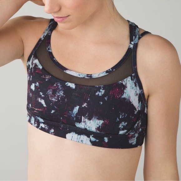 Lululemon Get Down Bra Static Blossom Mesh Strappy size 6 - Picture 1 of 7